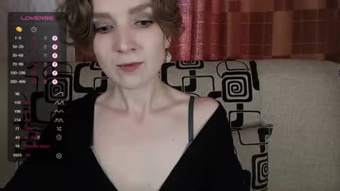 Snapshot of tinawincee chatting on June 2026 04:51:02 AM Tina online show from June 2026 04:51:02 AM