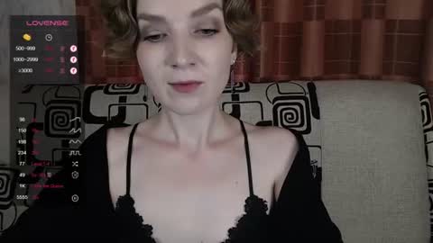 Snapshot of tinawincee chatting on July 2026 04:05:02 AM Tina online show from July 2026 04:05:02 AM