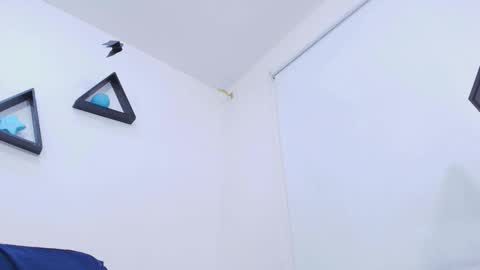 tinkerbell online show from November 2025 07:18:02 PM