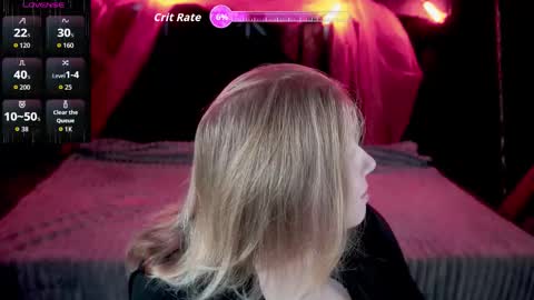 TinkerrBelll online show from October 2025 07:58:02 PM