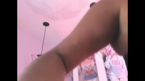 tinna noa online show from April 2026 01:34:02 AM