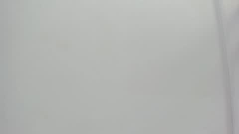 Snapshot of tinni_rosse chatting on November 2025 12:19:02 PM Tinni Rosse online show from November 2025 12:19:02 PM