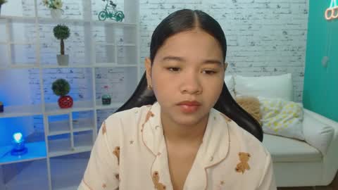 tinny  online show from March 2026 11:38:01 AM