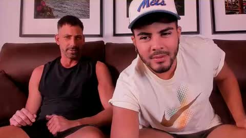 tinoclandestino online show from December 2024 04:15:02 PM