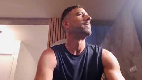 tinoclandestino online show from January 2025 04:59:01 PM