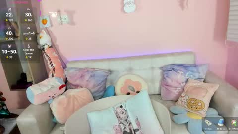 tiny_cora online show from December 2025 04:37:02 PM