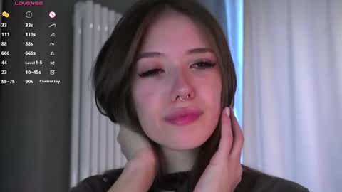 Snapshot of tinyanie chatting on July 2026 03:14:02 PM Annie online show from July 2026 03:14:02 PM