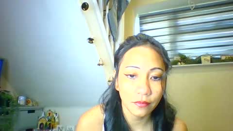 Snapshot of tinyasian911718 chatting on December 2024 01:03:02 PM Tinyasian911718 sweetinyasian instagram online show from December 2024 01:03:02 PM