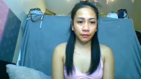 Snapshot of tinyasian911718 chatting on January 2025 06:55:02 PM Tinyasian911718 sweetinyasian instagram online show from January 2025 06:55:02 PM