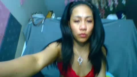Snapshot of tinyasian911718 chatting on February 2025 07:41:02 PM Tinyasian911718 sweetinyasian instagram online show from February 2025 07:41:02 PM