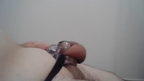 Snapshot of tinyd46 chatting on October 2025 11:24:02 PM tinyd46 online show from October 2025 11:24:02 PM