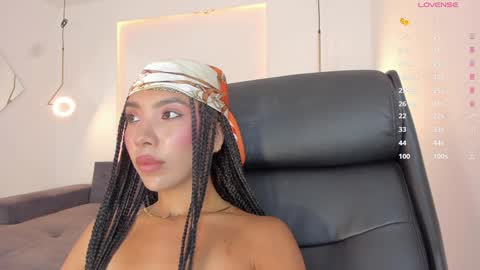 Luna  online show from January 2025 02:05:01 PM