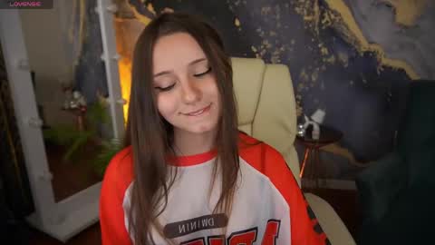 Snapshot of tinynataliee chatting on May 2026 08:28:02 PM tinynataliee online show from May 2026 08:28:02 PM