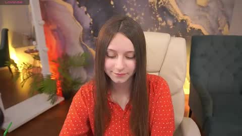 Snapshot of tinynataliee chatting on May 2026 02:57:02 PM tinynataliee online show from May 2026 02:57:02 PM