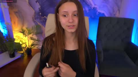 Snapshot of tinynataliee chatting on June 2026 06:15:01 AM tinynataliee online show from June 2026 06:15:01 AM