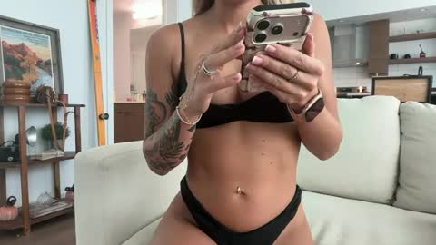 tinytayy online show from August 2026 06:54:02 PM