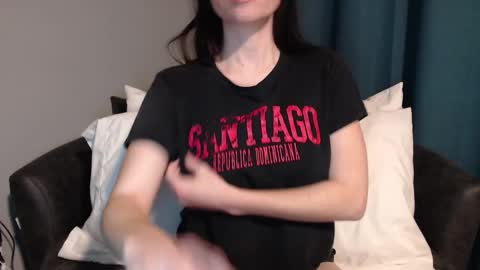 Snapshot of tinyytina chatting on December 2024 07:26:02 AM TinyyTina online show from December 2024 07:26:02 AM