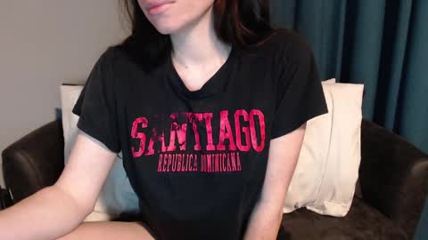 Snapshot of tinyytina chatting on January 2025 12:30:01 PM TinyyTina online show from January 2025 12:30:01 PM