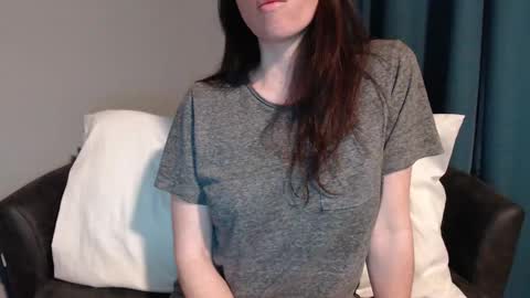 Snapshot of tinyytina chatting on January 2025 08:46:02 AM TinyyTina online show from January 2025 08:46:02 AM