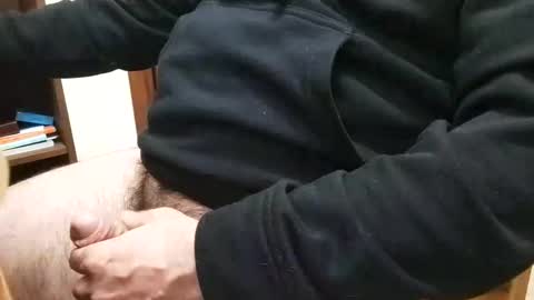 Snapshot of tiobelo chatting on March 2025 04:33:02 PM tiobelo online show from March 2025 04:33:02 PM