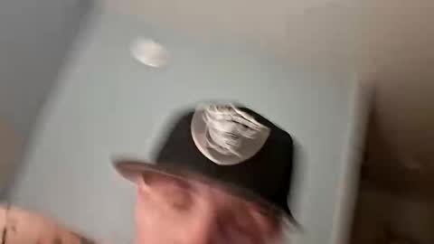 Snapshot of tipp187 chatting on October 2025 11:23:01 PM tipp187 online show from October 2025 11:23:01 PM