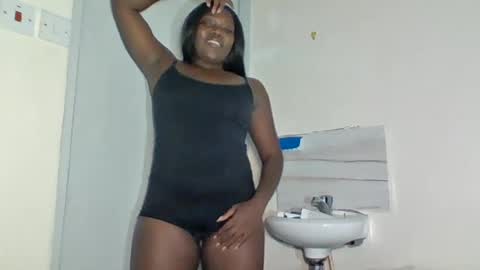 tipsynsassy online show from June 2026 08:46:02 PM