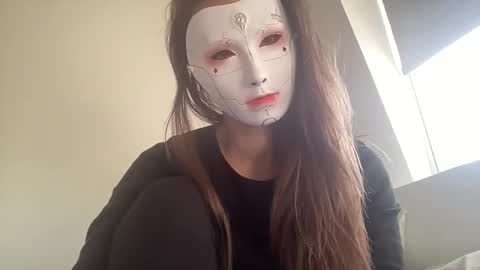 Tinks online show from November 2025 01:21:02 PM