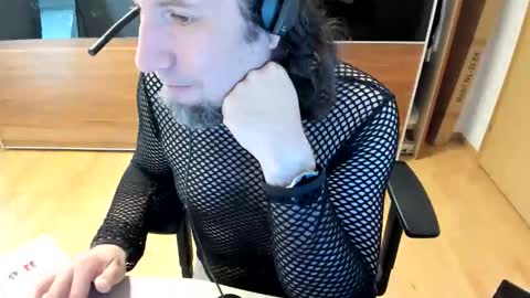 Tirolerboy27 online show from March 2026 12:31:01 PM