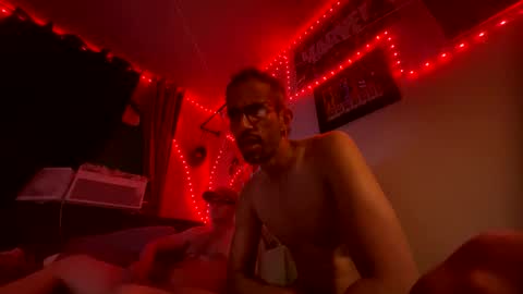 Snapshot of tito0581 chatting on May 2026 09:04:01 AM Tito0581 online show from May 2026 09:04:01 AM