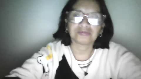 Snapshot of titssmall123 chatting on May 2026 09:03:01 AM Ester online show from May 2026 09:03:01 AM