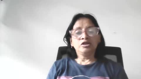 Snapshot of titssmall123 chatting on May 2026 03:50:02 PM Ester online show from May 2026 03:50:02 PM