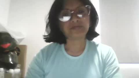 Snapshot of titssmall123 chatting on May 2026 08:49:02 PM Ester online show from May 2026 08:49:02 PM