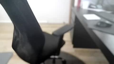 Snapshot of titsthebest chatting on October 2025 05:29:02 AM titsthebest online show from October 2025 05:29:02 AM