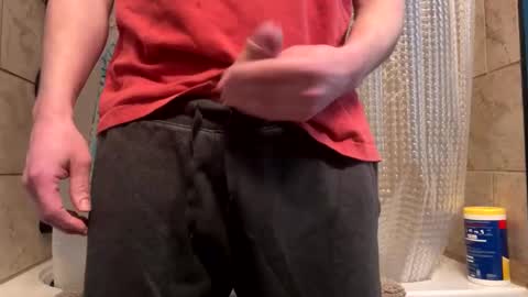 Snapshot of tittyzandbeer chatting on February 2025 10:07:02 PM tittyzandbeer online show from February 2025 10:07:02 PM