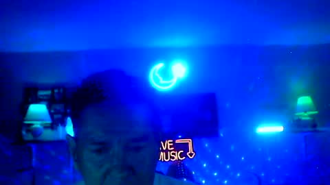 Snapshot of tkthedj chatting on June 2026 09:52:02 PM TK online show from June 2026 09:52:02 PM