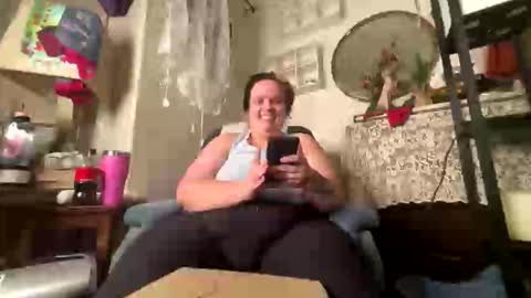 Miss Toaster Dee online show from May 2026 04:19:01 AM