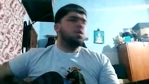 Snapshot of tobias2009052005 chatting on September 2025 02:37:01 AM tobias2009052005 online show from September 2025 02:37:01 AM