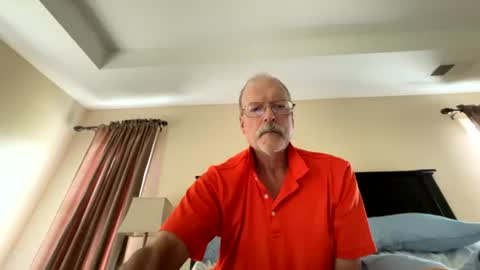 Snapshot of toby_gunslinger chatting on July 2026 06:39:02 PM toby_gunslinger online show from July 2026 06:39:02 PM