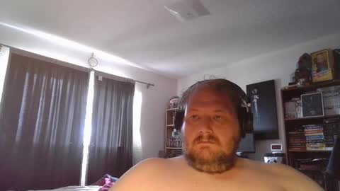 Snapshot of toede_0 chatting on September 2025 06:43:02 PM Toede online show from September 2025 06:43:02 PM