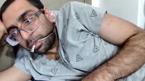 Snapshot of tokens4manni chatting on November 2025 06:28:02 PM tokens4manni online show from November 2025 06:28:02 PM