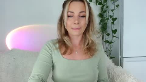 tokens_are_sexy online show from June 2026 08:57:01 PM