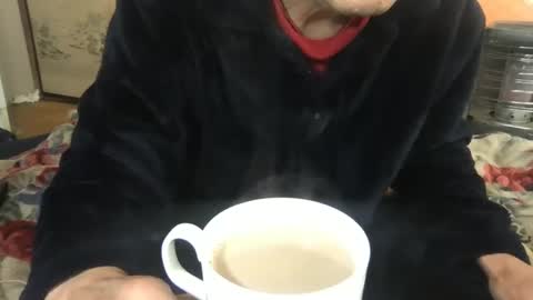 small man online show from January 2025 05:05:02 AM