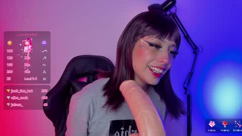  Halsey  Sofii  online show from December 2024 06:19:01 AM