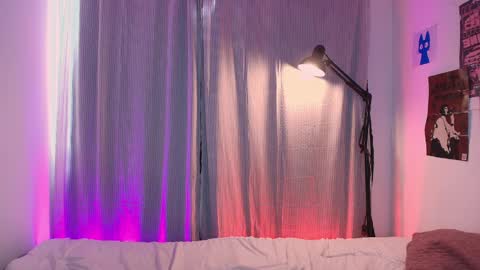  Halsey  Sofii  online show from April 2026 08:40:01 PM