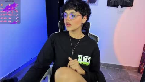 sofi 3 online show from October 2025 06:03:02 AM