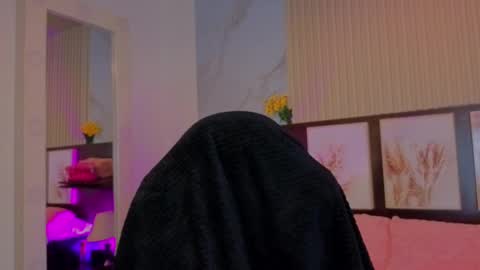 tokyoluu online show from September 2025 12:56:02 AM