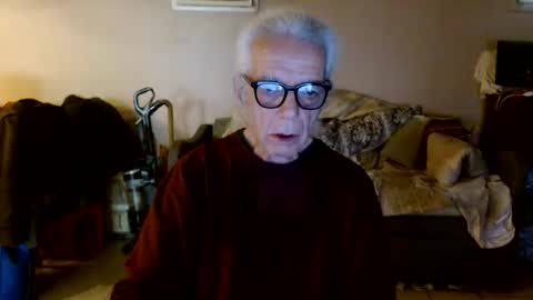 Snapshot of tom112292014 chatting on May 2026 02:12:02 PM tom112292014 online show from May 2026 02:12:02 PM