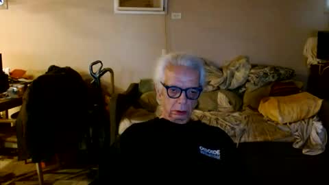 Snapshot of tom112292014 chatting on June 2026 02:23:01 PM tom112292014 online show from June 2026 02:23:01 PM