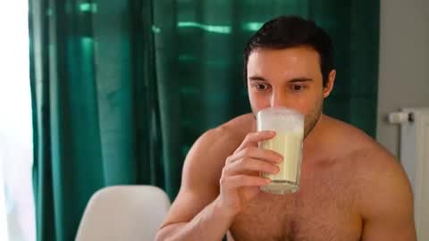 Tom online show from March 2026 07:09:02 AM