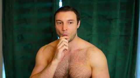 Snapshot of tom_fordd chatting on April 2026 06:16:02 AM Tom online show from April 2026 06:16:02 AM